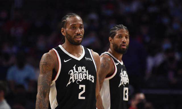 乐鱼体育-4胜2负结束6连客 双星火力回归快艇终于走上正轨