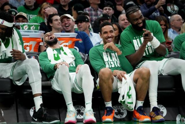 1675313564586091446.jpg Fn7edBYX0AAv3g9.jpg